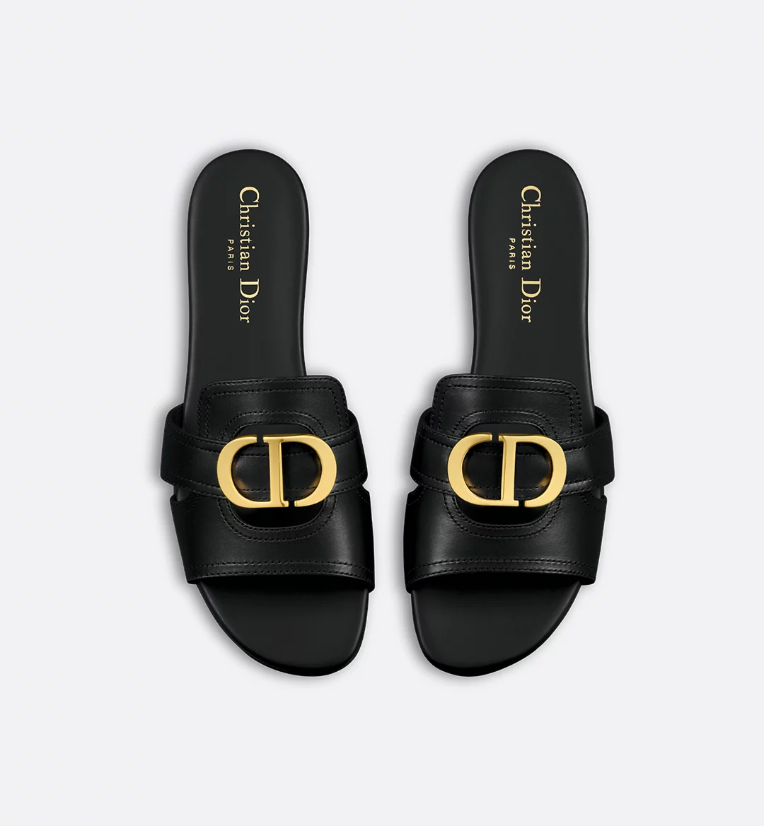 30 Montaigne Slide - Image 5